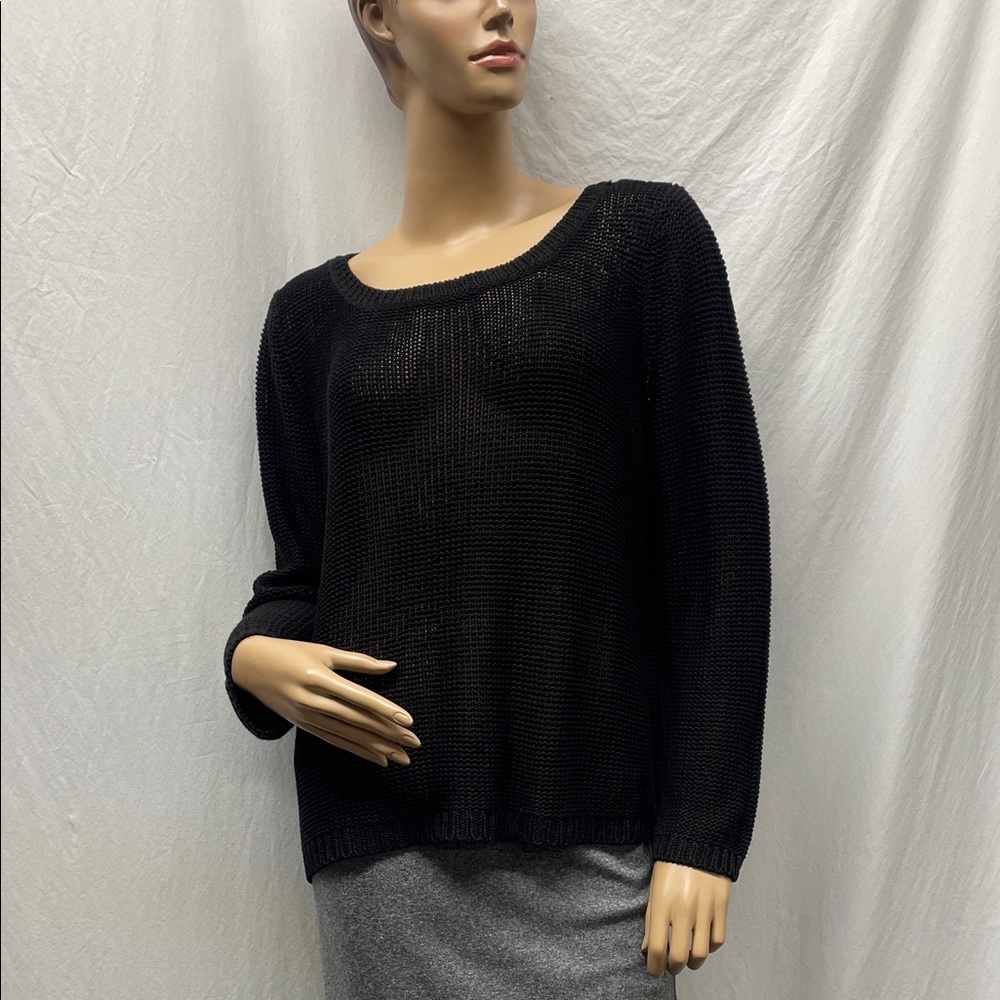 Divided H&M Women's Black Knit Crew Neck Sweater with Back Zipper